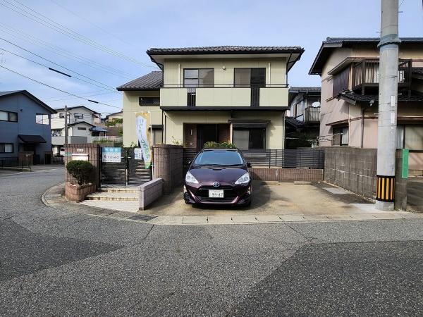 西大坪町／Ｐ４台　部屋とは別に書斎＆趣味部屋