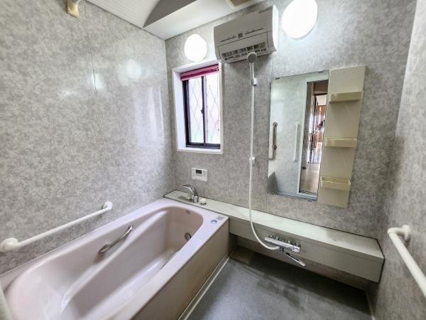 西大坪町／Ｐ４台　部屋とは別に書斎＆趣味部屋