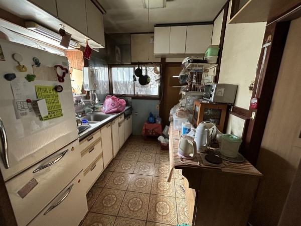 下関市前田2丁目の中古一戸建て(キッチン)