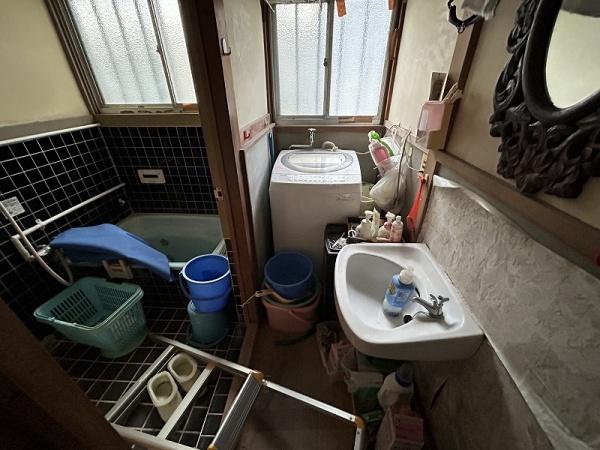 下関市前田2丁目の中古一戸建て(洗面台・洗面所)