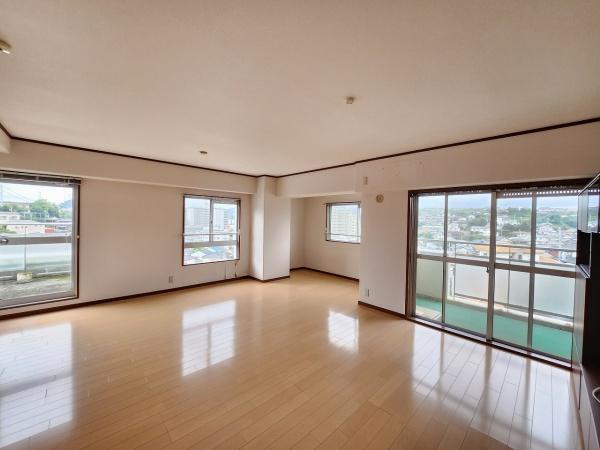 上田中町４丁目マンション　／　状態良好