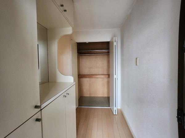 上田中町４丁目マンション　／　状態良好