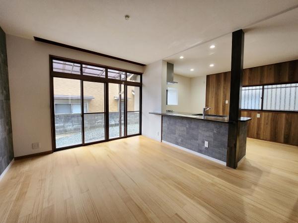 後田町５丁目／西高近く　Ｐ3台以上可（車種確認）