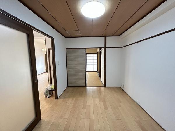 南国マンション赤間／関門橋望める１Ｆ