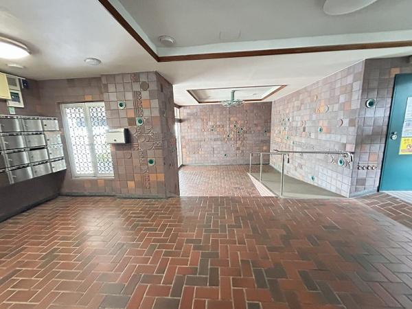 南国マンション赤間／関門橋望める１Ｆ