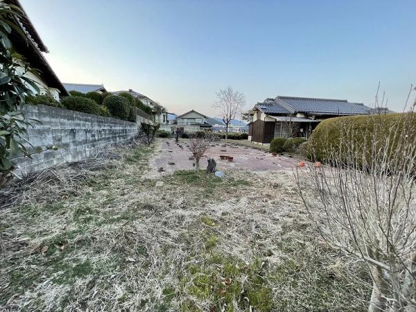 王司神田町／王司小学校　約300ｍ