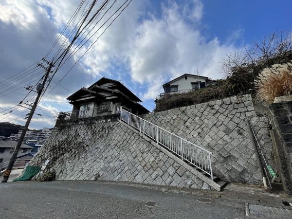 本町三丁目／養治小学校　目の前