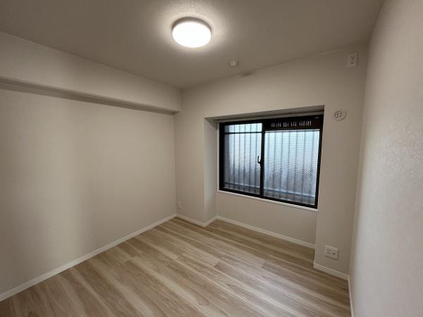 栄町マンション／水廻り新品　市立病院近く