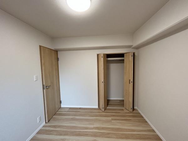 栄町マンション／水廻り新品　市立病院近く