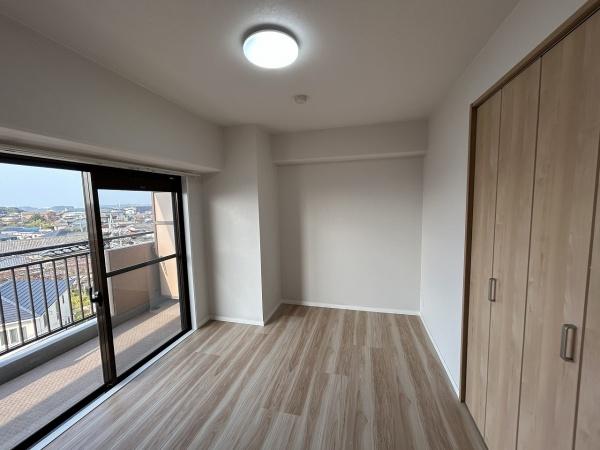 栄町マンション／水廻り新品　市立病院近く