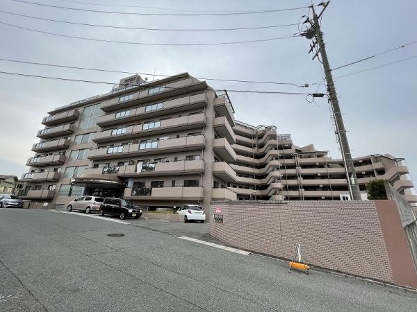 栄町マンション／水廻り新品　市立病院近く