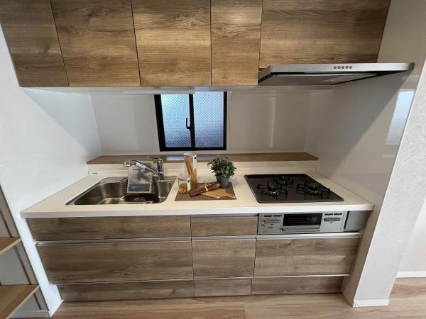 栄町マンション／水廻り新品　市立病院近く