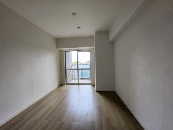 大字石原／コスパ近く　駐車場３台可