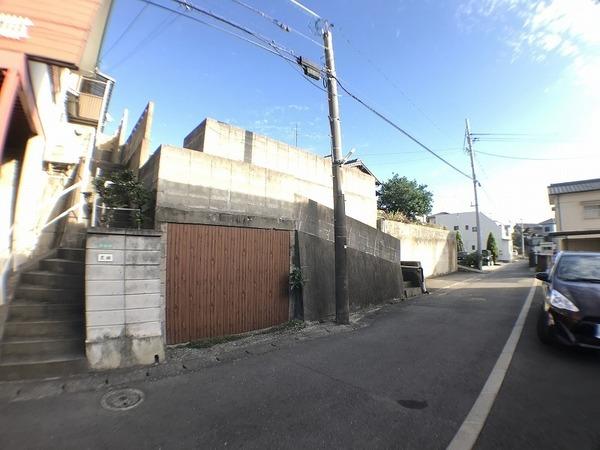 山手町／堀車庫１台付