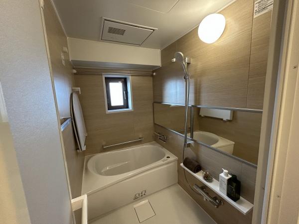 栄町マンション／水廻り新品　市立病院近く