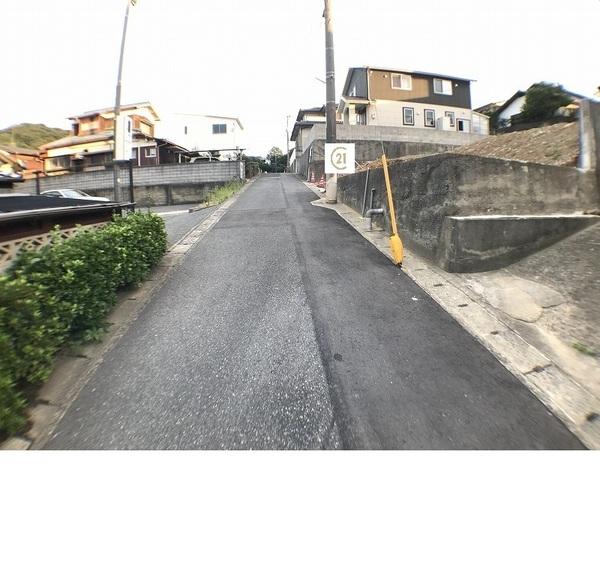 生野町２丁目／区画の整った住宅街