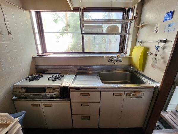 下関市長府松小田本町の中古一戸建