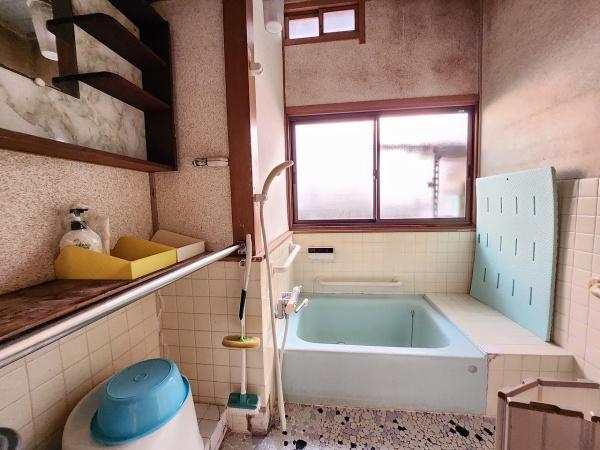 下関市長府松小田本町の中古一戸建