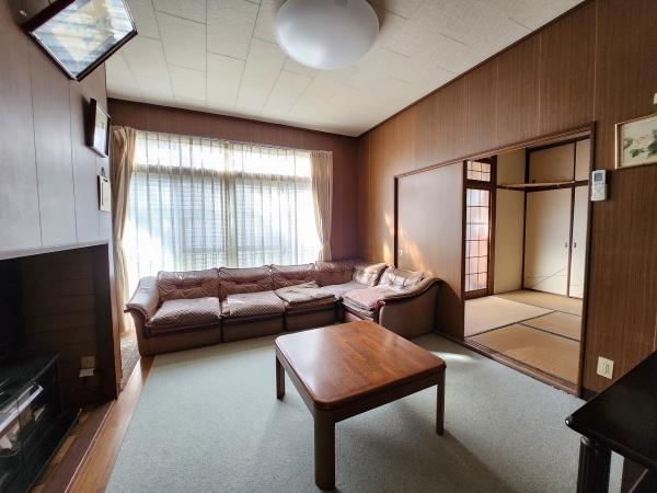 下関市長府松小田本町の中古一戸建