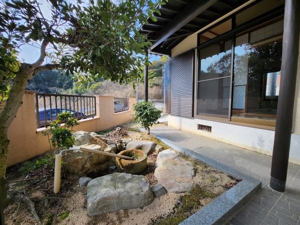 下関市長府中尾町の中古一戸建て