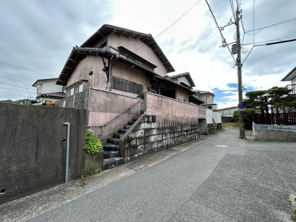 綾羅木本町七丁目／山口銀行研修センター近く