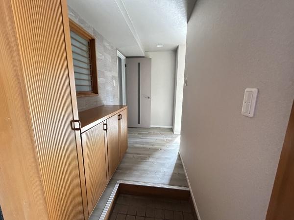 シンセリティ唐戸／水回り新品の角部屋