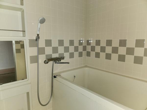 上田中町４丁目マンション　／　水回り新品