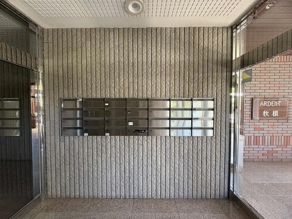 アーデント秋根／最上階２面バルコニー