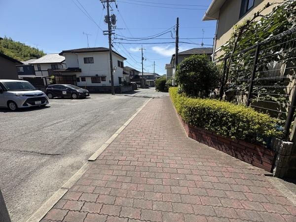 アーデント秋根／最上階２面バルコニー