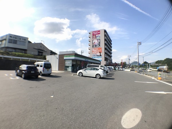 下関市熊野町１丁目の中古一戸建て(ファミリーマート下関卸本町店)