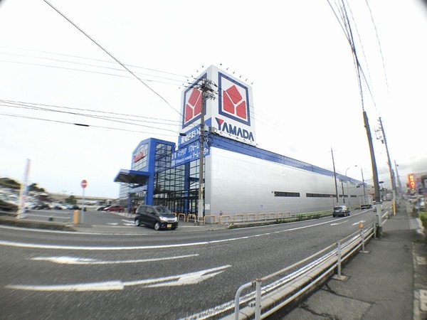 サーパス幡生本町／南向き　和室あり(ヤマダ電機テックランド下関店)