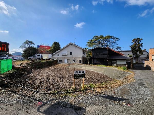 一の宮住吉2丁目　／　2号線近く中国自動車道下