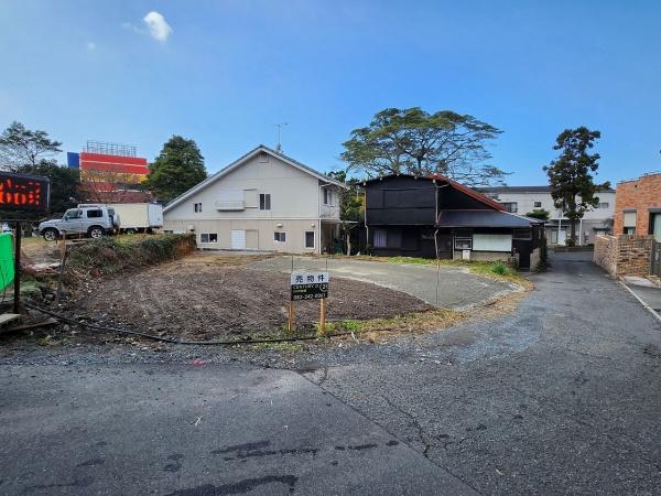 一の宮住吉2丁目　／　2号線近く中国自動車道下