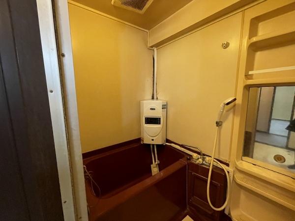 ロイヤルコーポランド上田中／市街地近く