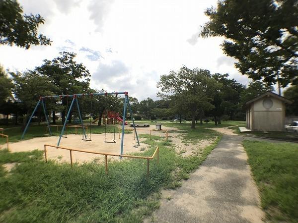 下関市綾羅木本町６丁目の土地(綾羅木１号公園)