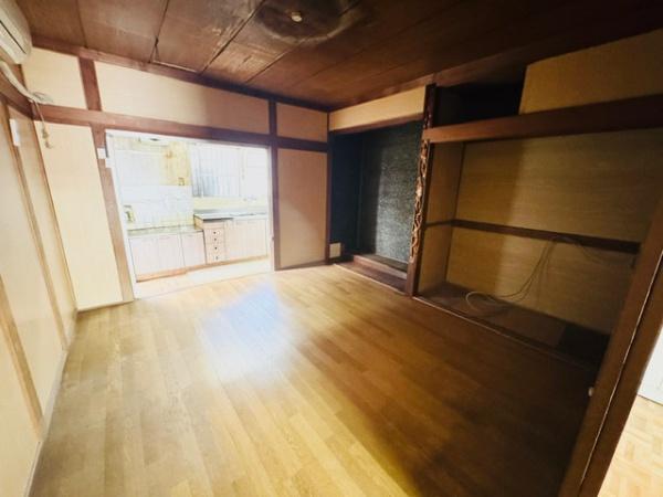 箕面市粟生新家３丁目の中古一戸建