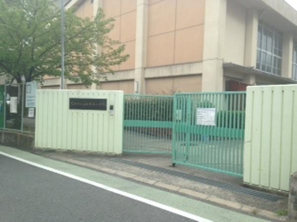 ルネ千里丘1号棟(吹田市立山田第五小学校)