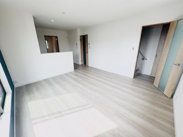 吹田市片山町４丁目の新築一戸建