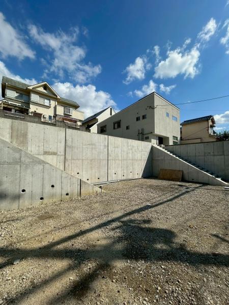 吹田市千里丘中の売土地