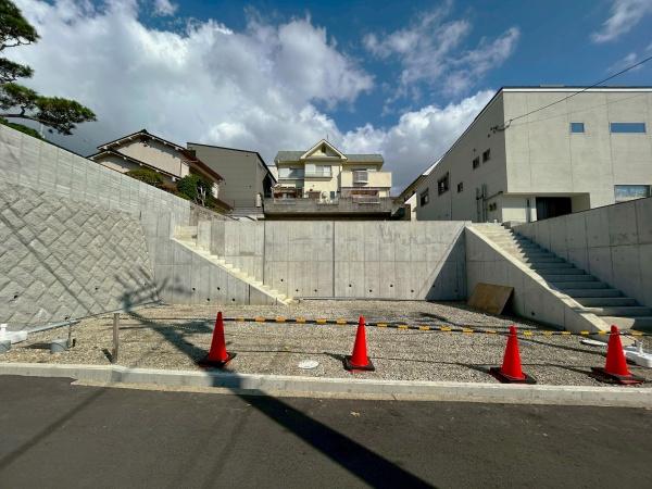 吹田市千里丘中の土地