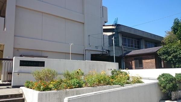吹田市山手町２丁目の土地(吹田市立山手小学校)