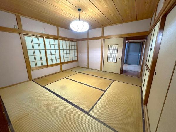 吹田市千里山西１丁目の中古一戸建て