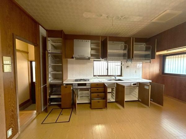 吹田市千里山西１丁目の中古一戸建