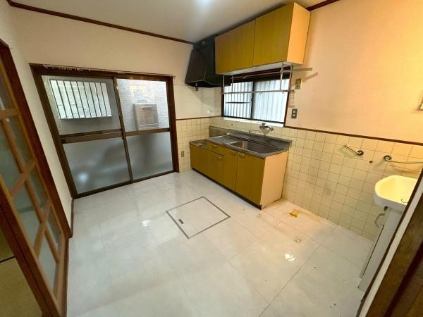 摂津市鳥飼上３丁目の中古一戸建