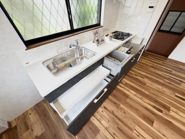 吹田市内本町３丁目の中古一戸建