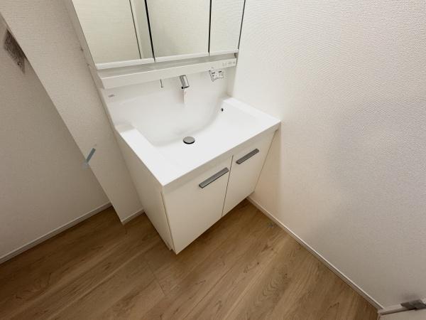 箕面市箕面２丁目の新築一戸建