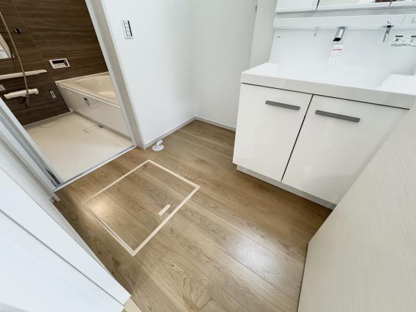 箕面市箕面２丁目の新築一戸建