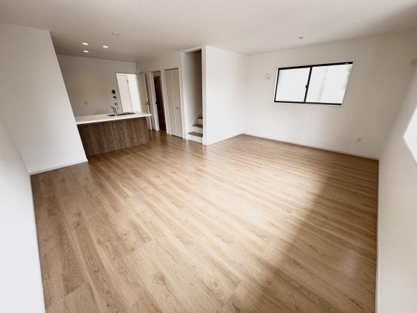 箕面市箕面２丁目の新築一戸建