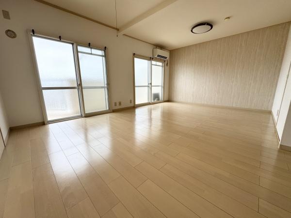 メゾン箕面青松園前　弐番館