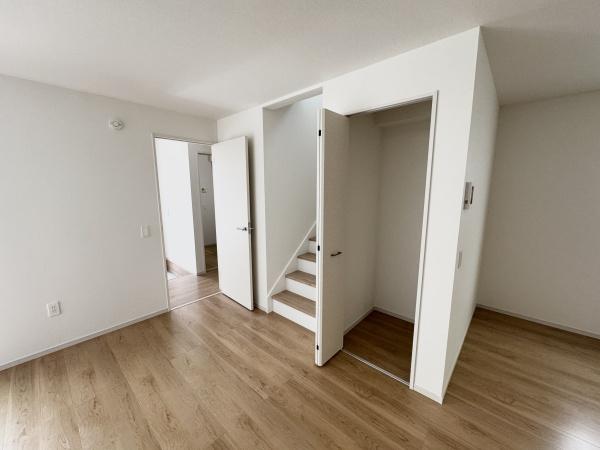 箕面市新稲５丁目の新築一戸建